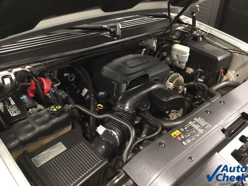 Used 2012 Chevrolet Avalanche LT w/ Suspension Package, Off-Road AWD/4WD image 47