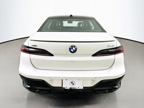 New 2025 BMW 760i xDrive image 6