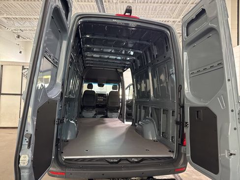 New 2026 Mercedes-Benz Sprinter 2500 image 24