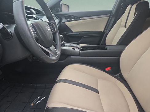 Used 2018 Honda Civic EX image 19