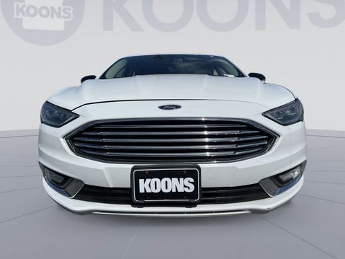 Certified 2017 Ford Fusion SE FWD image 19