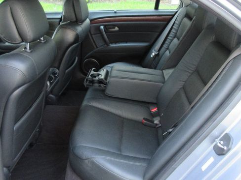 Used 2005 Acura RL AWD/4WD image 13