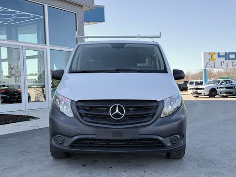 Used 2018 Mercedes-Benz Metris image 5