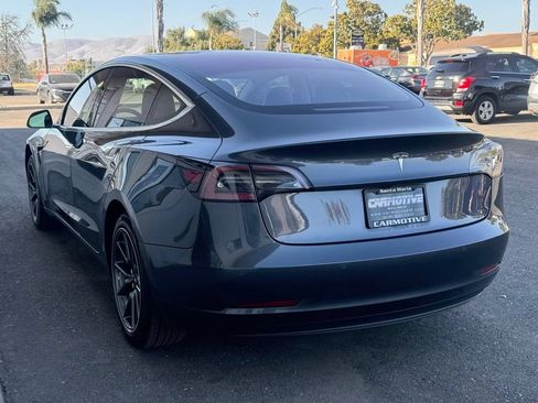 Used 2018 Tesla Model 3 Mid Range RWD image 6