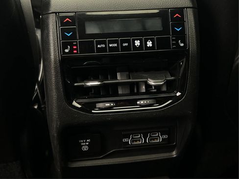 Used 2021 Jeep Grand Cherokee L Overland w/ Advanced Protech Group III AWD/4WD image 47