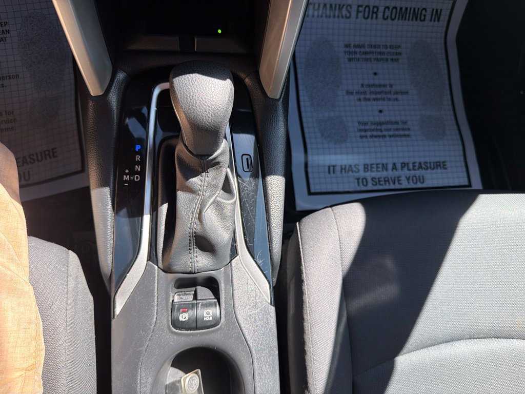 Used 2024 Toyota Corolla Cross LE AWD/4WD image 28