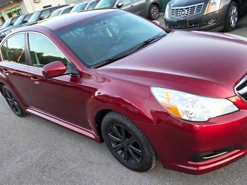 Used 2010 Subaru Legacy 2.5i Premium AWD/4WD image 20