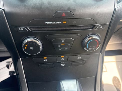 Used 2018 Ford Edge SE AWD/4WD image 29