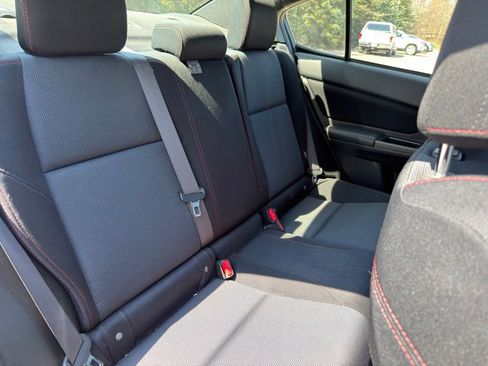 Used 2015 Subaru WRX Premium image 32