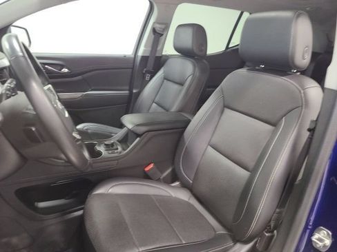 Used 2023 GMC Acadia SLT w/ Elevation Edition FWD image 18