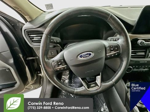 Used 2020 Ford Escape Titanium w/ Titanium Premium Package 2.0 AWD/4WD image 15