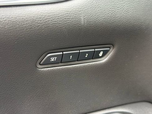 Used 2019 Cadillac XT5 Luxury AWD/4WD image 22