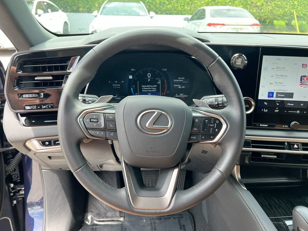 Certified 2025 Lexus RX 350 FWD w/ Technology Package image 13