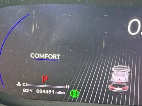 Certified 2024 Acura MDX SH-AWD w/ Technology Package image 9