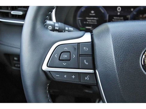 Used 2025 Toyota Highlander Platinum AWD/4WD image 16