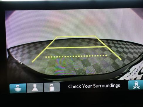 Certified 2025 Honda HR-V Sport image 17