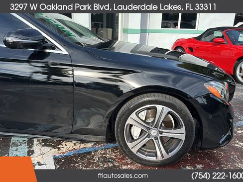 Used 2017 Mercedes-Benz E 300 4MATIC w/ Premium 1 Package image 15