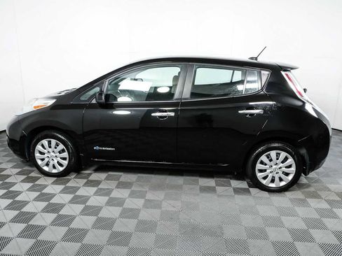 Used 2017 Nissan Leaf S w/ Charge Package FWD image 26