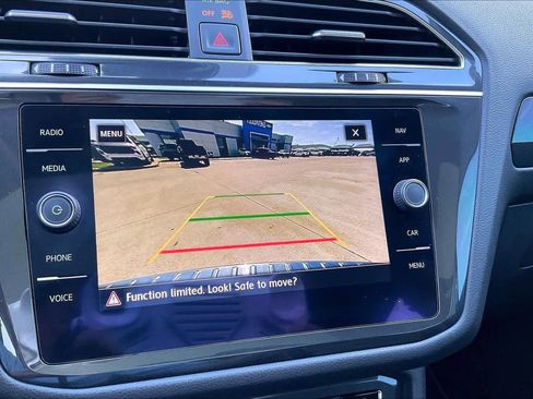 Used 2019 Volkswagen Tiguan SEL Premium AWD/4WD image 26