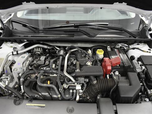 Certified 2025 Nissan Sentra SV w/ All-Weather Package FWD image 31