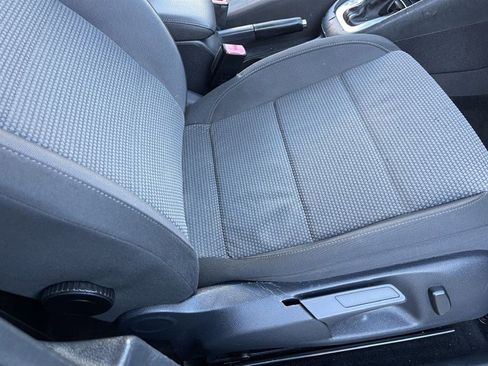 Used 2013 Volkswagen Jetta S image 16