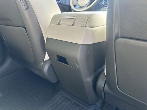 Used 2024 Hyundai Santa Fe Calligraphy image 20