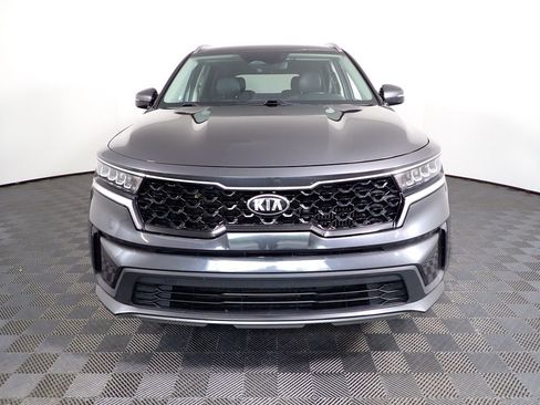 Used 2021 Kia Sorento S FWD image 10