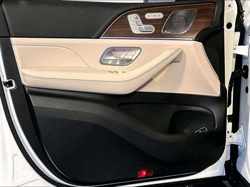 New 2026 Mercedes-Benz GLE 450 4MATIC image 11