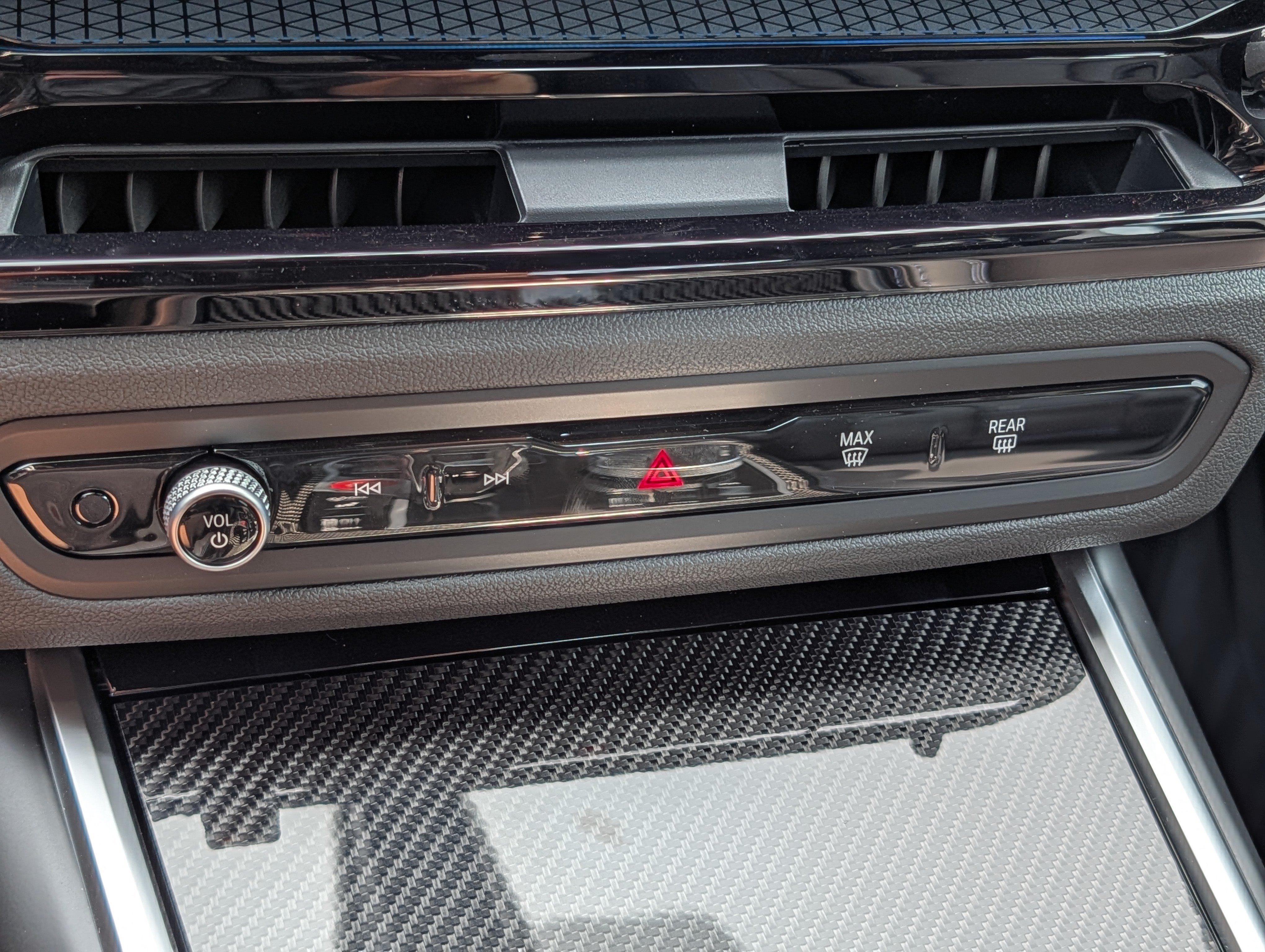 Used 2025 BMW M2 RWD image 30