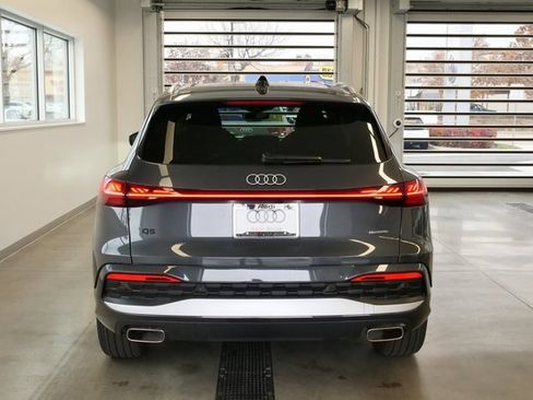 New 2025 Audi Q5 Prestige image 5