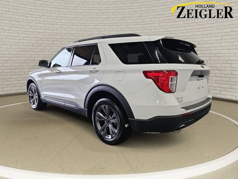 Used 2024 Ford Explorer XLT w/ Equipment Group 202A AWD/4WD image 7