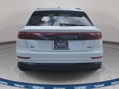 Certified 2025 Audi Q8 Premium Plus w/ Premium Plus Package AWD/4WD image 7