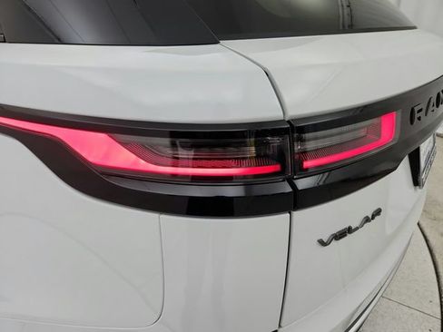 Used 2026 Land Rover Range Rover Velar S AWD/4WD image 39