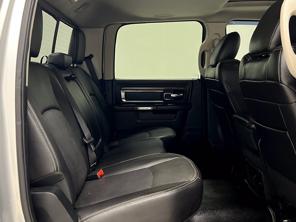 Used 2015 RAM 2500 Laramie AWD/4WD image 36