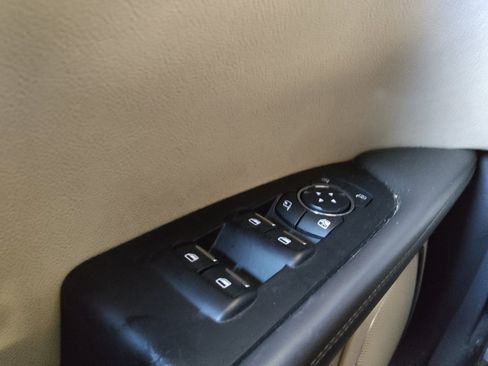 Used 2018 Lincoln MKX Select w/ Select Plus Package FWD image 27