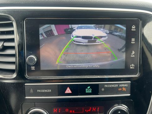 Used 2019 Mitsubishi Outlander SEL FWD image 25