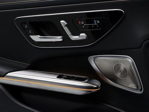 New 2026 Mercedes-Benz CLE 53 AMG 4MATIC Coupe image 28