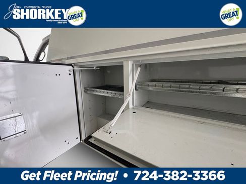 Used 2024 Ford E-350 and Econoline 350 Super Duty w/ Power Windows & Locks Group image 24