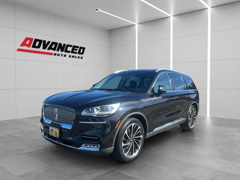 Used 2020 Lincoln Aviator Reserve w/ Equipment Group 202A image 3