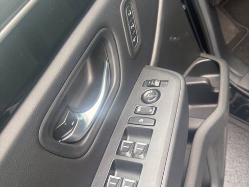 Used 2025 Honda Pilot EX-L image 12