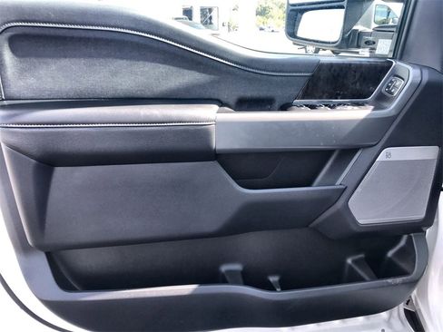 Used 2023 Ford F250 Lariat w/ Tremor Off-Road Package image 13