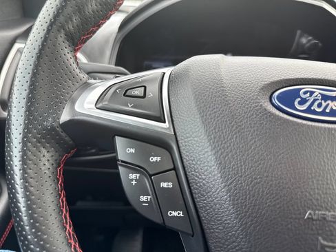 Used 2024 Ford Edge ST-Line AWD/4WD image 25