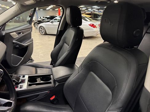 Used 2021 Jaguar F-PACE S image 35