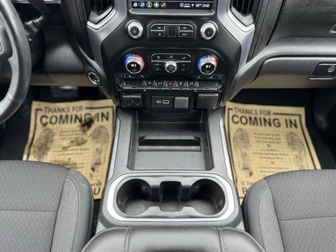 Used 2021 GMC Sierra 1500 Elevation w/ Preferred Package image 27