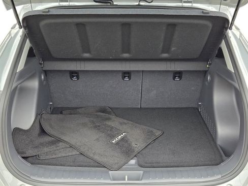 Used 2024 Hyundai Kona SEL FWD image 12