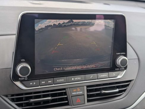 Used 2022 Nissan Altima 2.5 SV FWD image 23