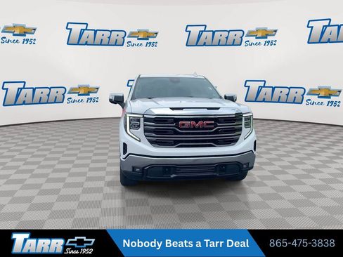 Used 2025 GMC Sierra 1500 SLT AWD/4WD image 3