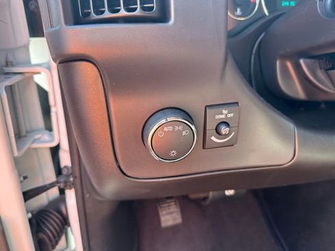 Certified 2024 Chevrolet Express 3500 LT w/ LT Preferred Equipment Group image 16