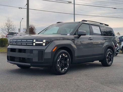 New 2025 Hyundai Santa Fe SEL image 2