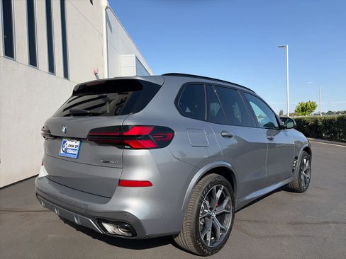 New 2026 BMW X5 xDrive40i w/ M Sport Package image 5